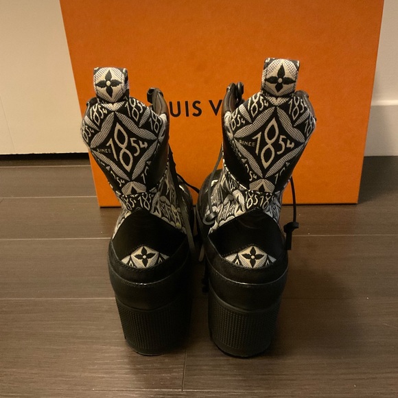 LV- size 38 - Picture 4 of 6